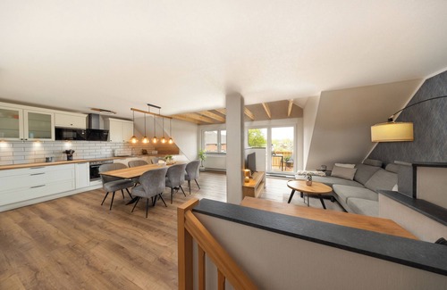 Straelen Apartment | Modern Retreat for 2-6 Guests in Scenic Location with Balcony
