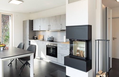 Bad Wildungen House | Inviting Holiday Home for 4 with Breakfast & Kitchen