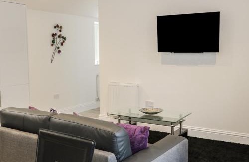 Cleeve Prior House | Hoden View: Family & Pet-Friendly 4-Star Getaway