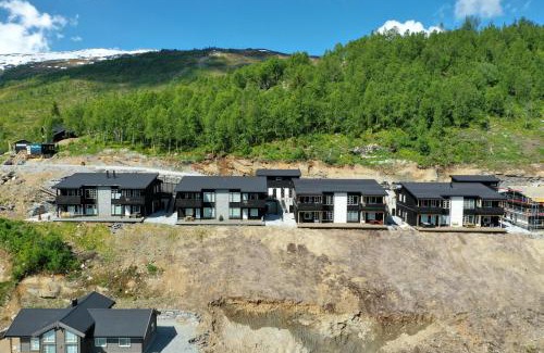 Sogndal Apartment | Scenic Hodlekve Panorama 5: Guest Rated 9.2, Family-Friendly
