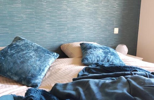 Sint-Martens-Voeren Bed & Breakfast | Welcoming Hoeve de Peer Veurs: Family-Friendly Retreat