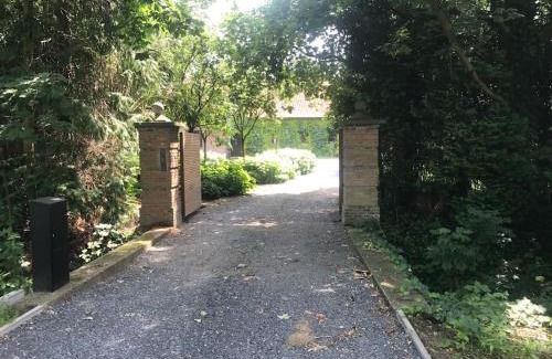 Waasmunster Apartment | Family-Friendly Getaway at Hoeve Hooierzele - 4 Star Retreat