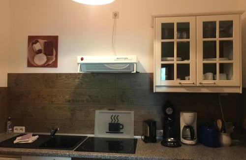 Bad Fallingbostel Apartment | Cozy Hof Düshop: Pet-Friendly Oceanfront Retreat