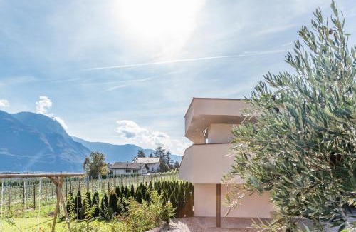 Tramin Apartment | Exceptional Family-Friendly Stay at Hof im Kalch Tramin