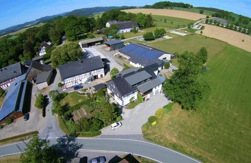Eslohe Apartment | Family-Friendly Retreat at Hof Schenuit - Rated 9/10!