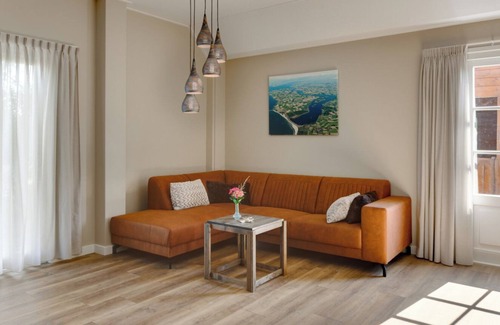 Municipality of Noord-Beveland Apartment | Hof van Maldegem, appartement Polderzicht oase van rust dichtbij de zeeuwse kust