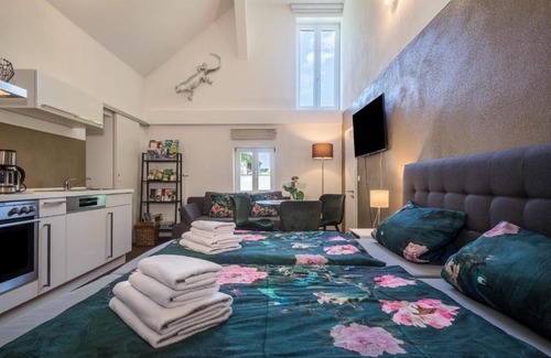 Meckenbeuren Apartment | Family-Friendly Retreat at Hof zum Stadl - Ferienwohnung Nr 2