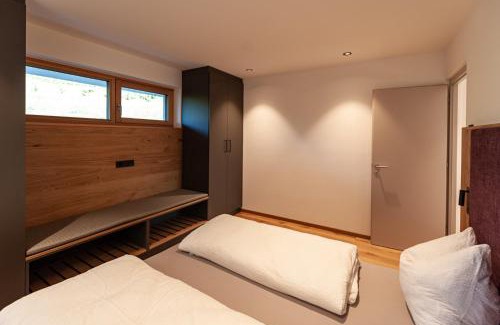 Lagundo Apartment | Unforgettable Stays at Hofer Hof Hirzer - 10/10 Guest Rated