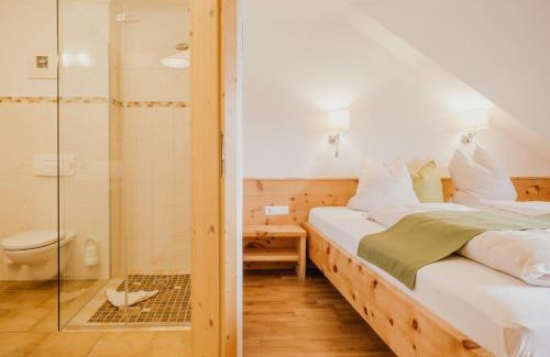 Schladming House | Family-Friendly Hoferhof: 4-Star Stay with Top Reviews