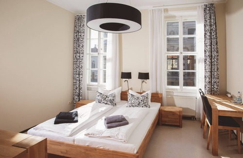 Innere Altstadt Hotel | Discover Hofgärtnerhaus: Guest Rated 9.2, Family-Friendly Stay
