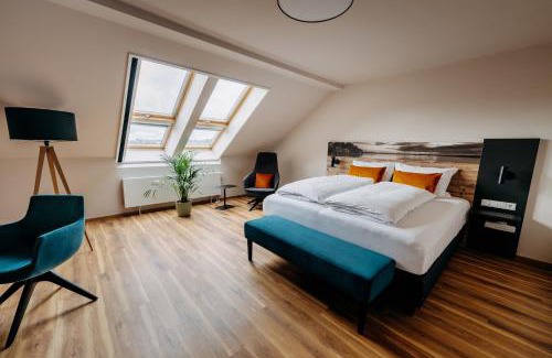 Pflaumdorf Hotel | Hofgut Algertshausen: Top-Rated Family-Friendly Retreat