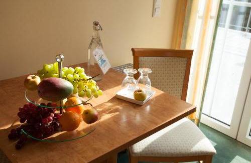 Langenborn Hotel | Experience Hofgut Langenborn: Pet-Friendly Apartments in Aschaffenburg