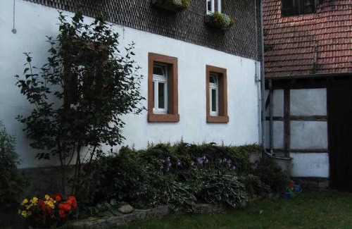 Hofbieber Apartment | Explore Hofgut Schackau: Pet-Friendly Family Retreat