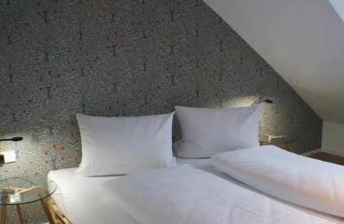 Uhldingen-Muehlhofen Hotel | Cozy Hofgut Stefan: Rated 9/10 with Kitchen & Hot Tub