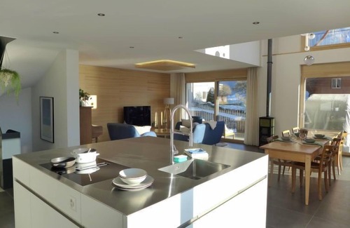 Ringgenberg Apartment | Oceanfront Retreat at Hofstatt 4B by Interhome