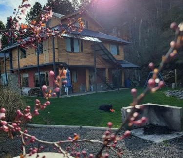 San Martin de los Andes Apartment | Experience Hogar de Montaña - Guest Rated 10/10 Retreat