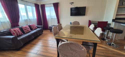 Iquique Hotel | Family-Friendly Haven at Hogar Doña Gloria - Rated 9/10