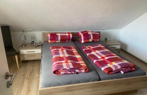 Beuren Apartment | Oceanfront Getaway at Hohennneuffen Blick with Spa Access