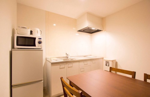 Asahikawa Apartment | Cozy Stay at Asahikawa 7 Inn with Family-Friendly Amenities