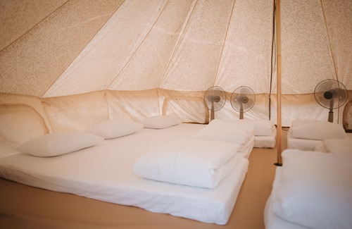 Ke Ga Resort | Hola Beach Club & Eco Glamping Resort: Family-Friendly Retreat