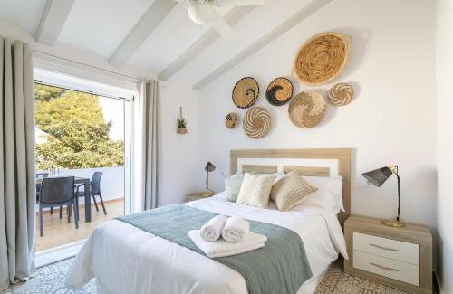 Pedreguer House | Experience Oceanfront Bliss at Helios Hotel, Rated 8.9