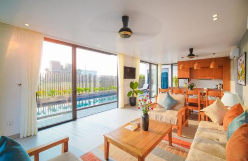 Cua Đai Villa | Experience Luxury at Hola Villa 2 by Ovui - Oceanfront Bliss