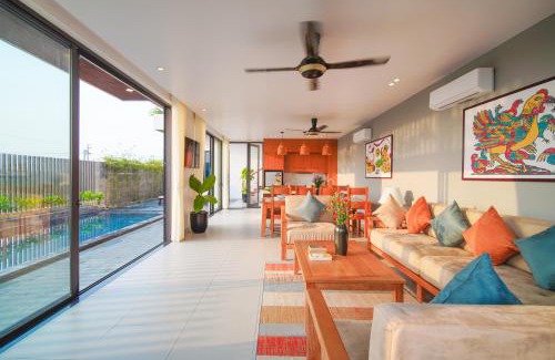 Cua Đai Villa | Experience Luxury at Hola Villa 2 by Ovui - Oceanfront Bliss