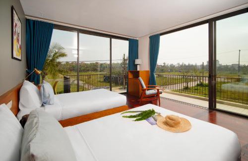 Cua Đai Villa | Experience Luxury at Hola Villa 2 by Ovui - Oceanfront Bliss