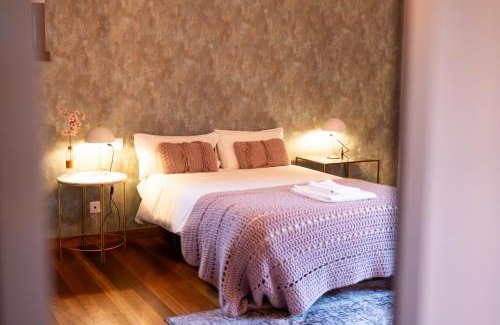 O Pino Villa | Vila Sen Vento: Oceanfront Retreat with Top Guest Ratings