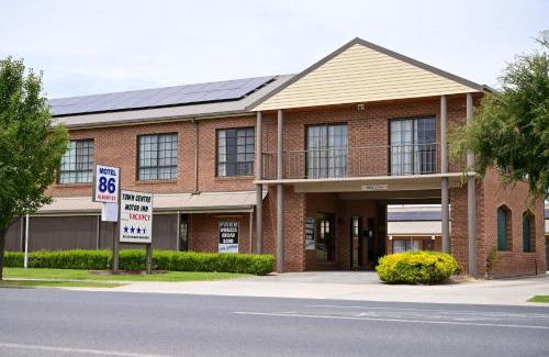 Holbrook Hotel | Family-Friendly Holbrook Town Centre Motor Inn - 4 Star Stay