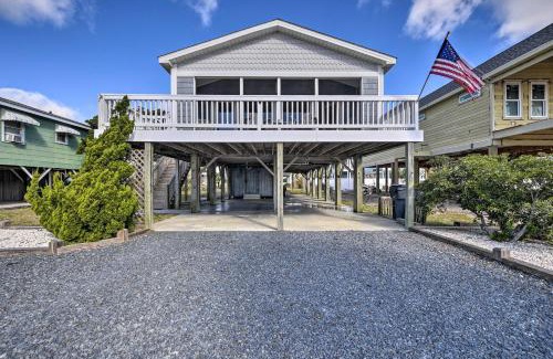 Holden Beach House | Family Retreat at Holden Beach - Pet Friendly & Steps to Ocean!