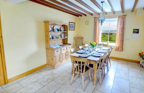 Great Fryup Dale House | Family-Friendly Escape at Hole In The Ellers Hotel