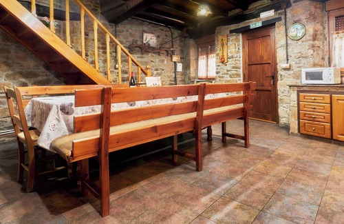 Noceda House | Relax at Casa Rural Abuelo Jose with Private Pool & Spa
