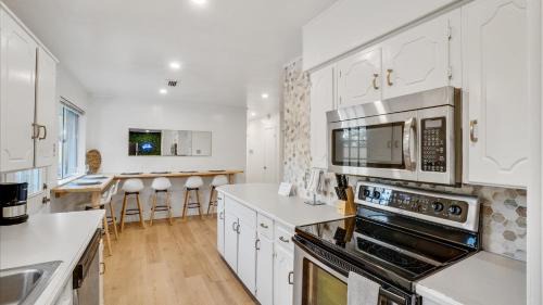 Irving House | Relaxing Escape with Pool and Pet-Friendly Amenities