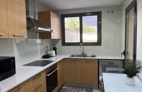 Vilanova I la Geltru Apartment | Top-Rated Holiday Apartment Near Sitges with Private Terrace