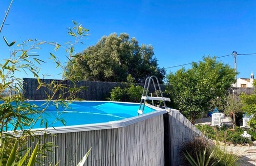 Aldeia House | Cozy Holiday Apartment in Santa Bárbara de Nexe for 2-4 Guests