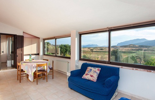 Posada Villa | Holiday Accommodation "Villa Monte Longu" with Wi-Fi