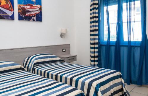Fabrizio House | Unwind at Holiday Affittacamere with Oceanfront Views