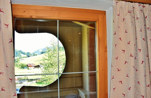 Hopfgarten im Brixental Apartment | Spacious Holiday Apartment in Wildschönau-Niederau