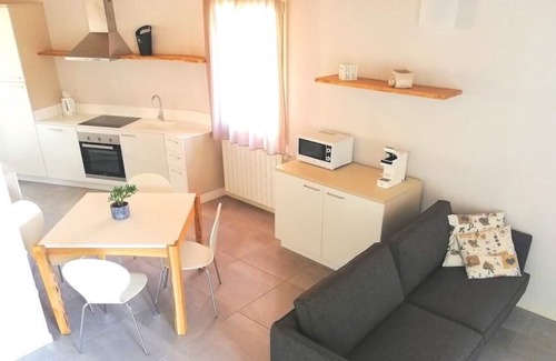 Polpenazze del Garda House | Comfortable Holiday Apartment in Polpenazze del Garda