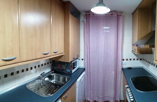 Latas Apartment | Cozy Holiday Apartment in Javierre del Obispo for Families