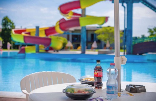 Peschiera del Garda Apartment | Family-Friendly Holiday Apartment with Pool & Childcare Fun