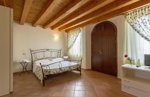 Valeggio sul Mincio Other | Cozy Valeggio sul Mincio Apartment with Pool and Spa Access