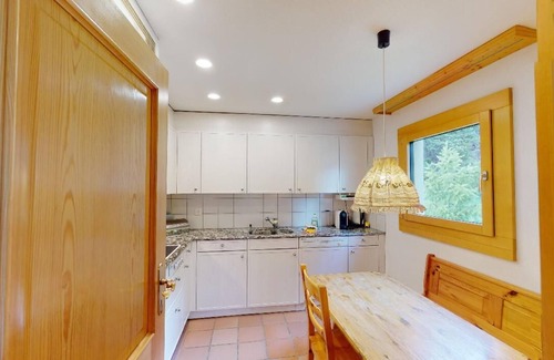 Champfer Apartment | Cozy Holiday Apartment in Champfèr, St. Moritz for 4