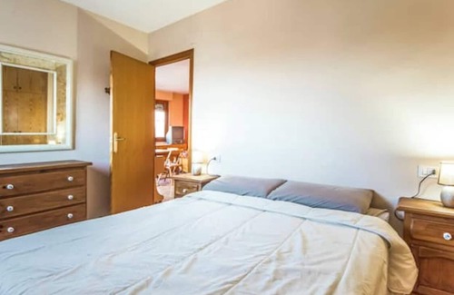 El Grau de Moncofa Apartment | Cozy Moncofa Beach Apartment with Balcony & Ocean Views