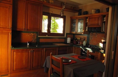 Castello Apartment | Relaxing Holiday Apartment in Puegnago sul Garda for 4