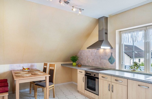 Lauterbach Apartment | Apartment 'Sandhasen' with Balcony, Wi-Fi & Spa Amenities
