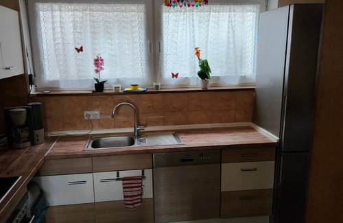 Sandberg Apartment | Inviting Holiday Apartment "Metz" with Private Terrace & Wi-Fi