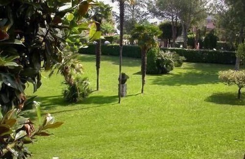 Pieve Vecchia Apartment | Comfortable Holiday Apartment in Manerba del Garda