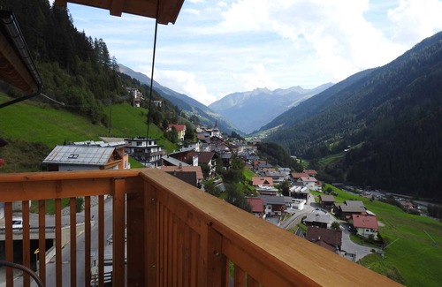 Kappl Apartment | Charming Apartment Waterfall: Pet Friendly with Spa Access